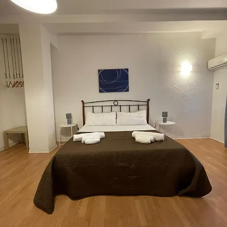 Maison d'hôtes 100 Passi Politeama